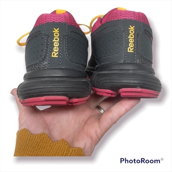 Reebok Record Finish RS Trail Running Shoes | Size 7 | Black/Pink/Yellow - Picture 6 of 8